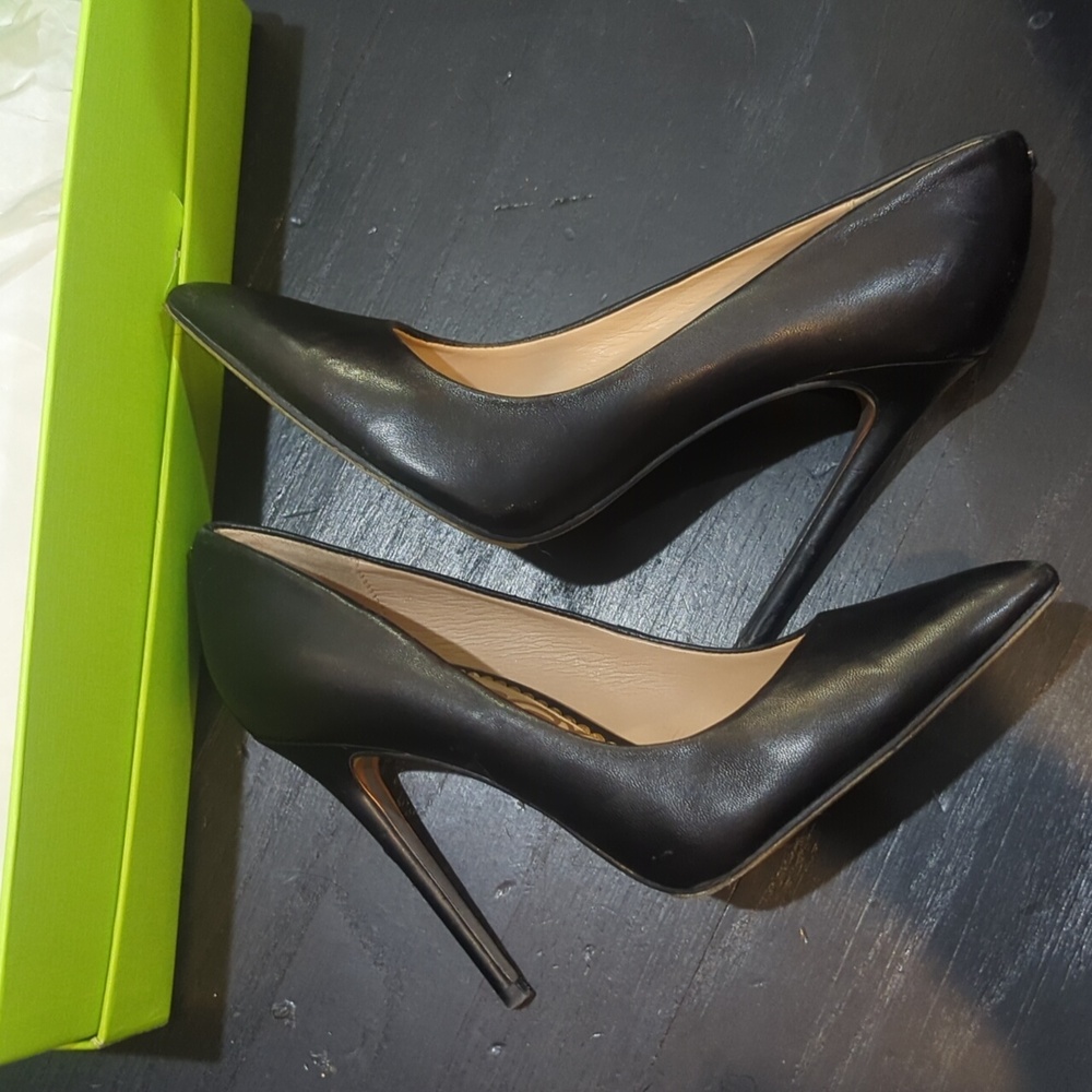 Sam Edelman Danna Black Leather Pointy Toe Pump Heel Size 7 EUC